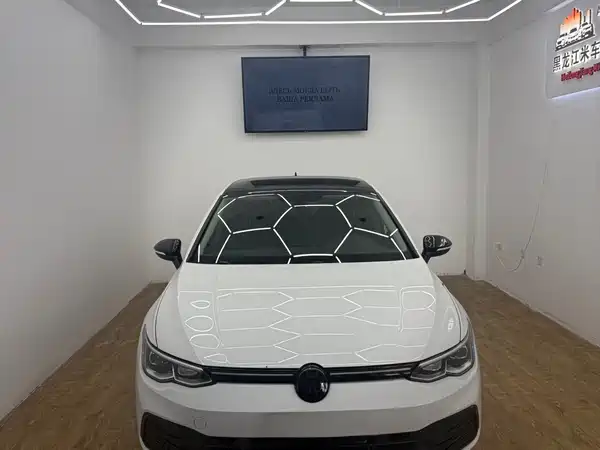 Volkswagen Golf 2023