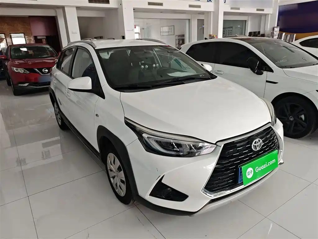 Toyota Yaris L 2020 — фото 22