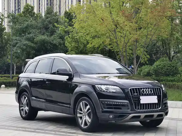 Audi Q7 2015