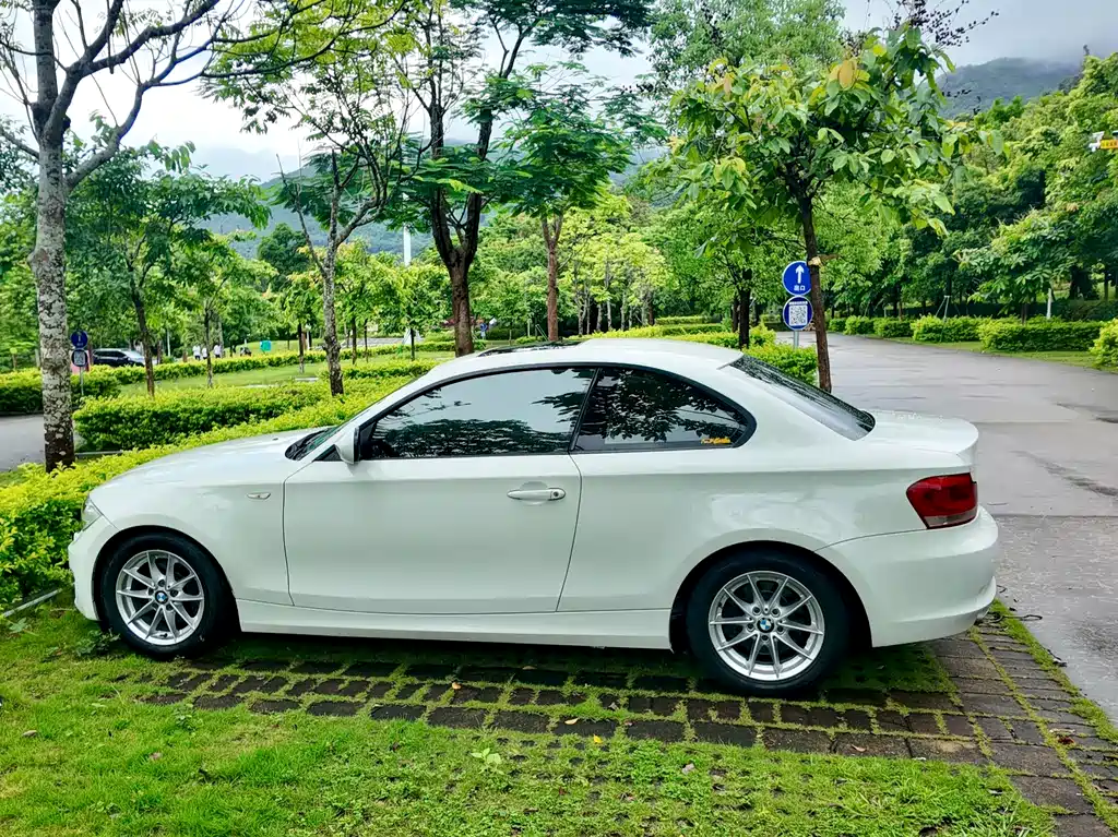 BMW 1 Series 2014 — фото 31