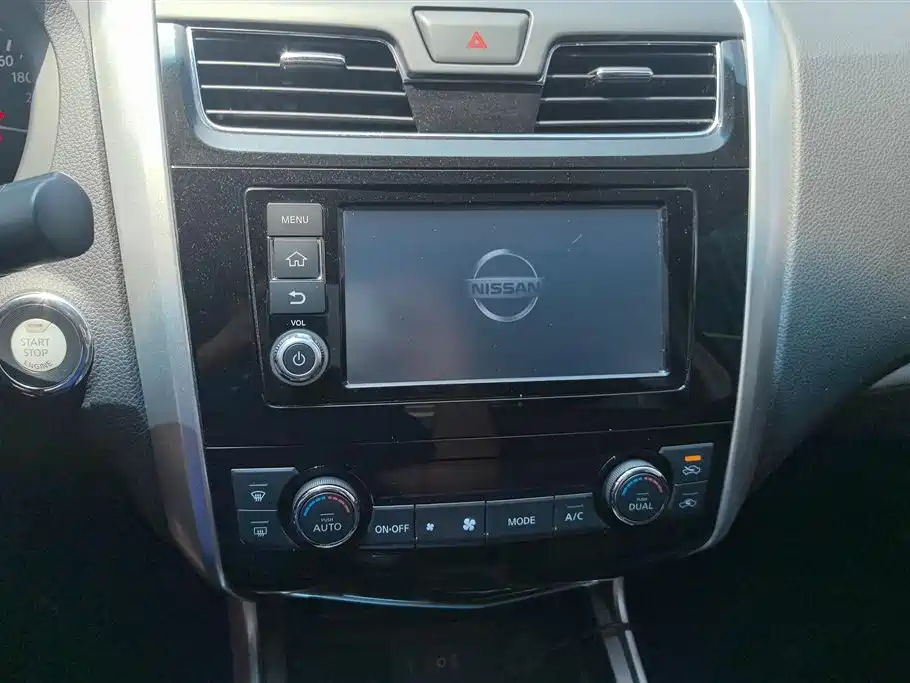 Nissan Teana 2017 — фото 13