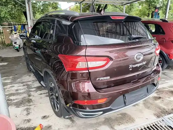 GAC Trumpchi GS4 2017