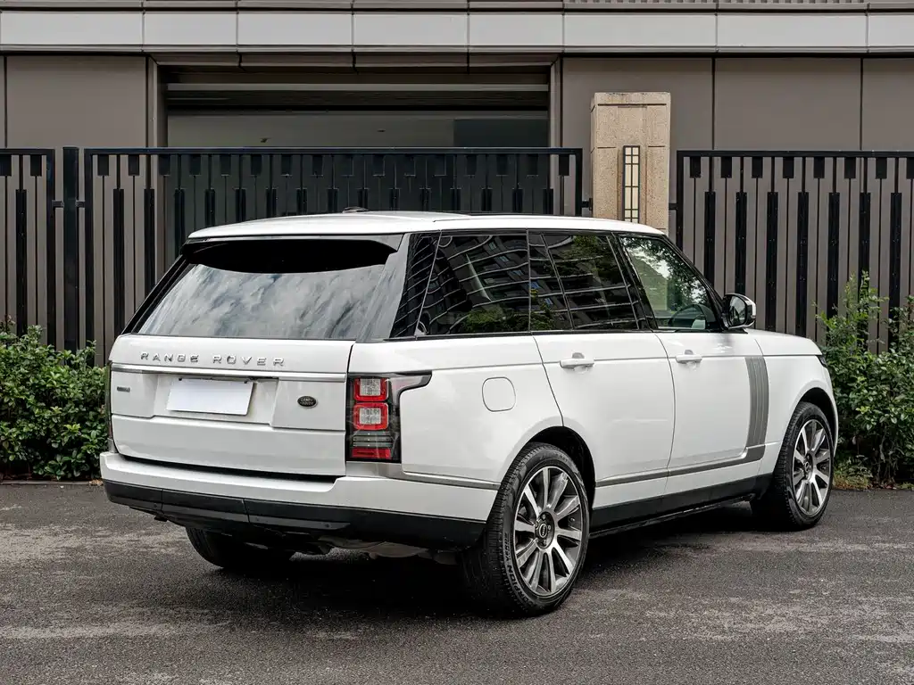 Land Rover Range Rover 2015 — фото 5