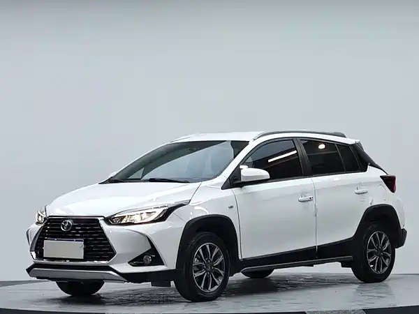 Toyota Yaris L 2022