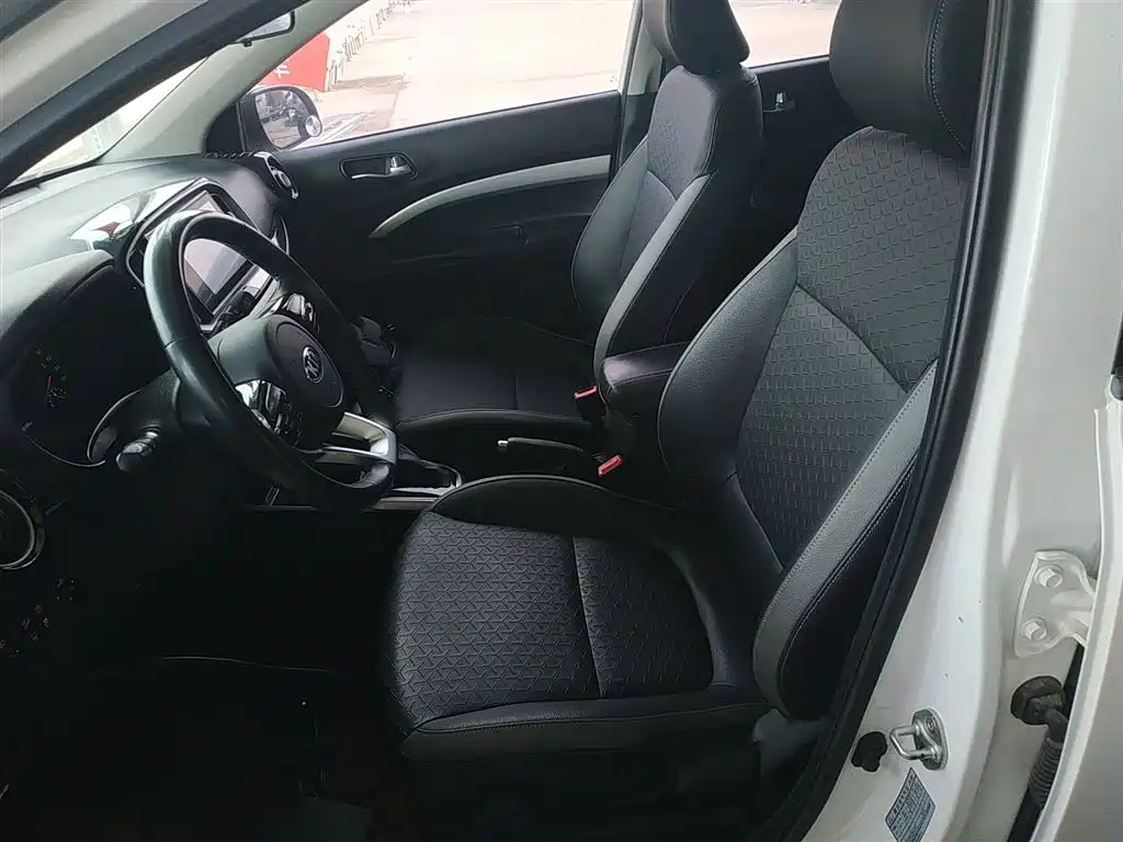 Kia KX1 2018 — фото 15