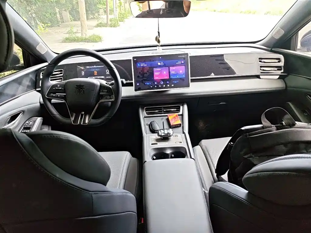BYD Qin L 2025 — фото 10