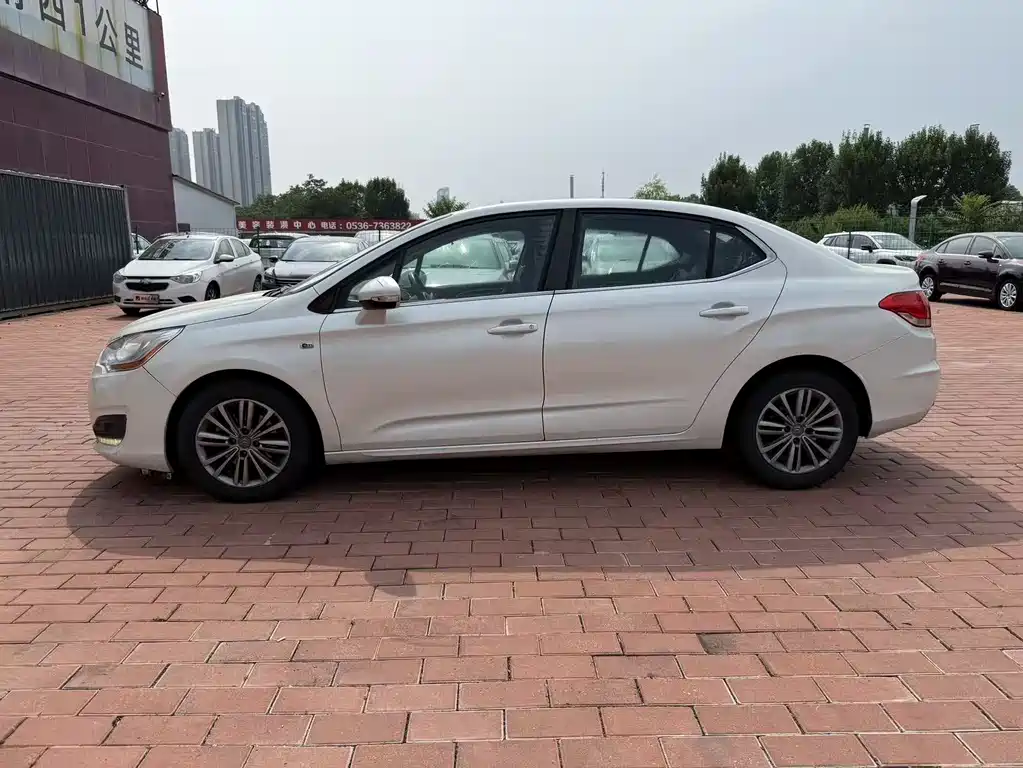 Citroen C4L 2014