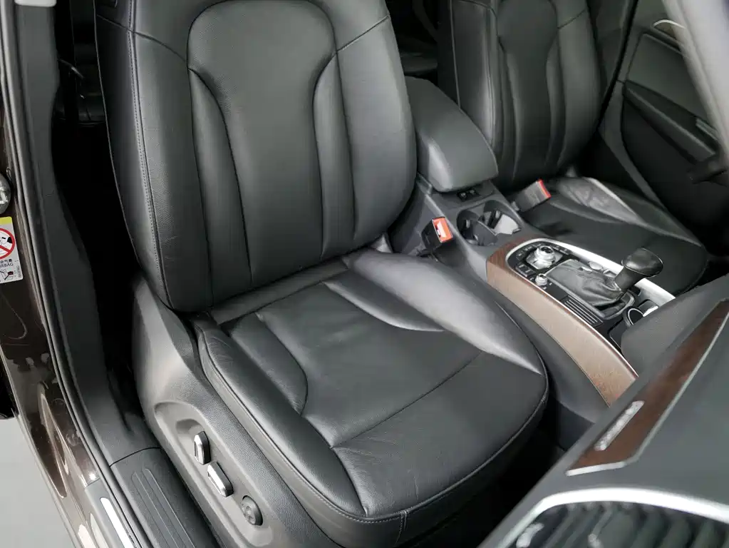 Audi Q5 2015 — фото 17