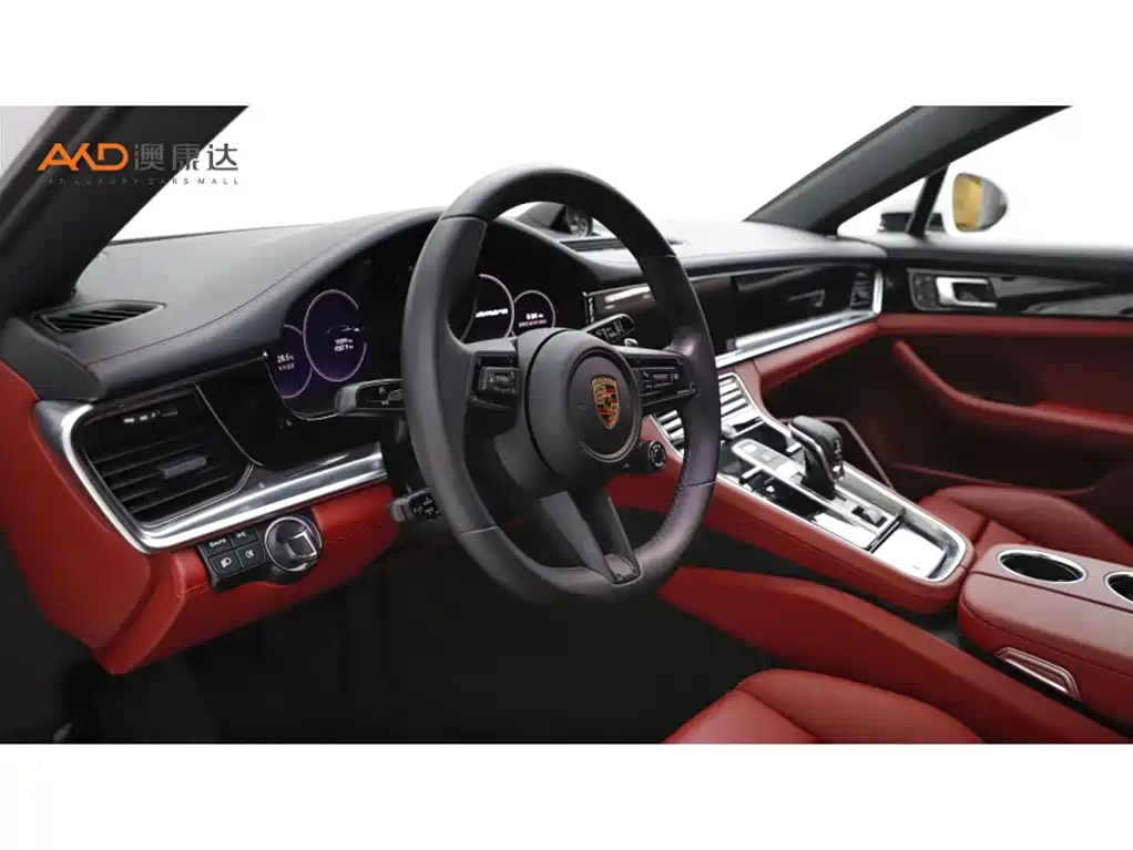 Porsche Panamera 2024