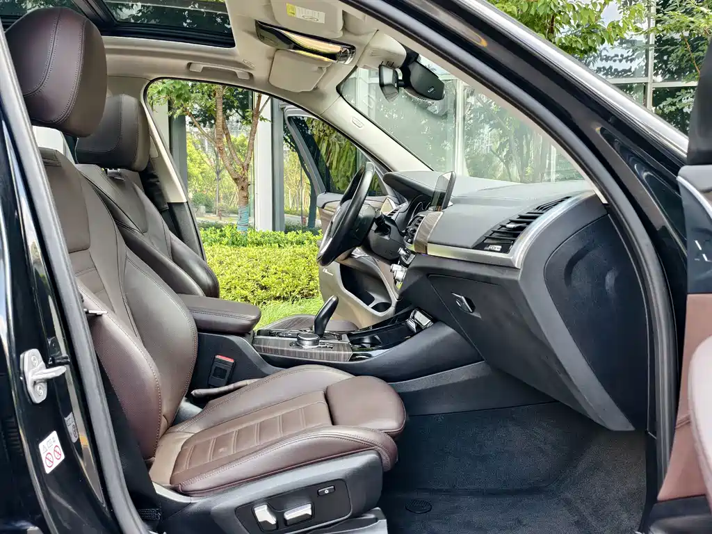 BMW X3 2019 — фото 14