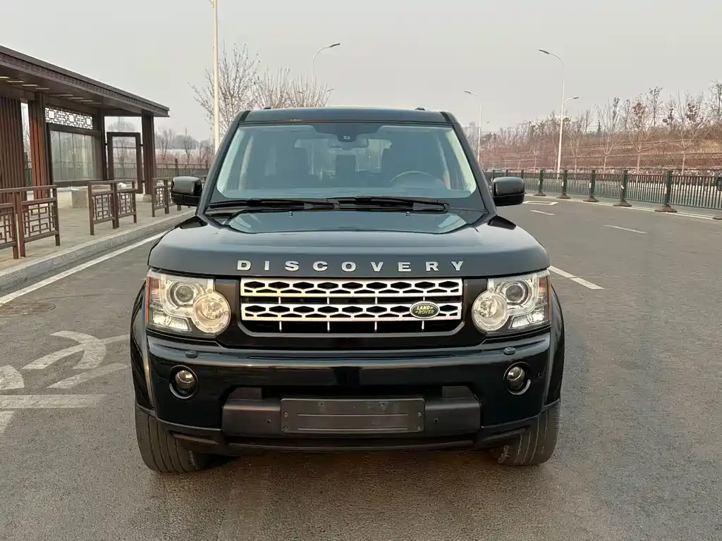 Land Rover Discovery 2011 — фото 2