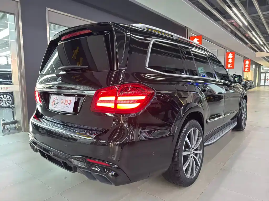 Mercedes-Benz GLS 2019 — фото 16