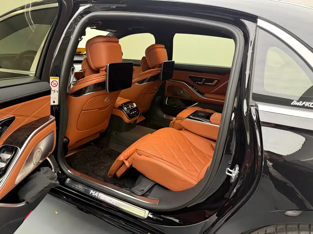 Mercedes-Benz S-Class 2023 — фото 11