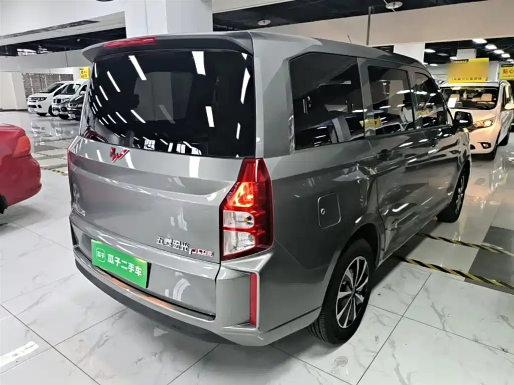 Wuling Hongguang PLUS 2024 — фото 7