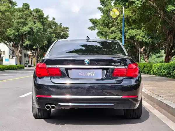 BMW 7 Series 2015