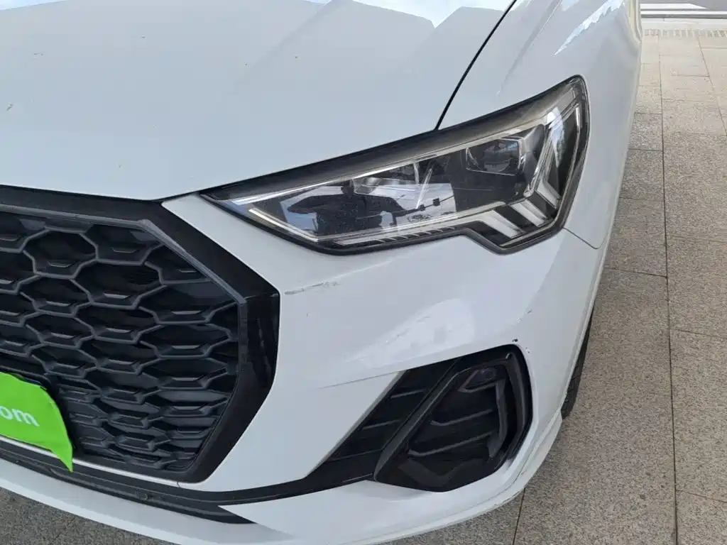 Audi Q3 Sportback 2022 — фото 24