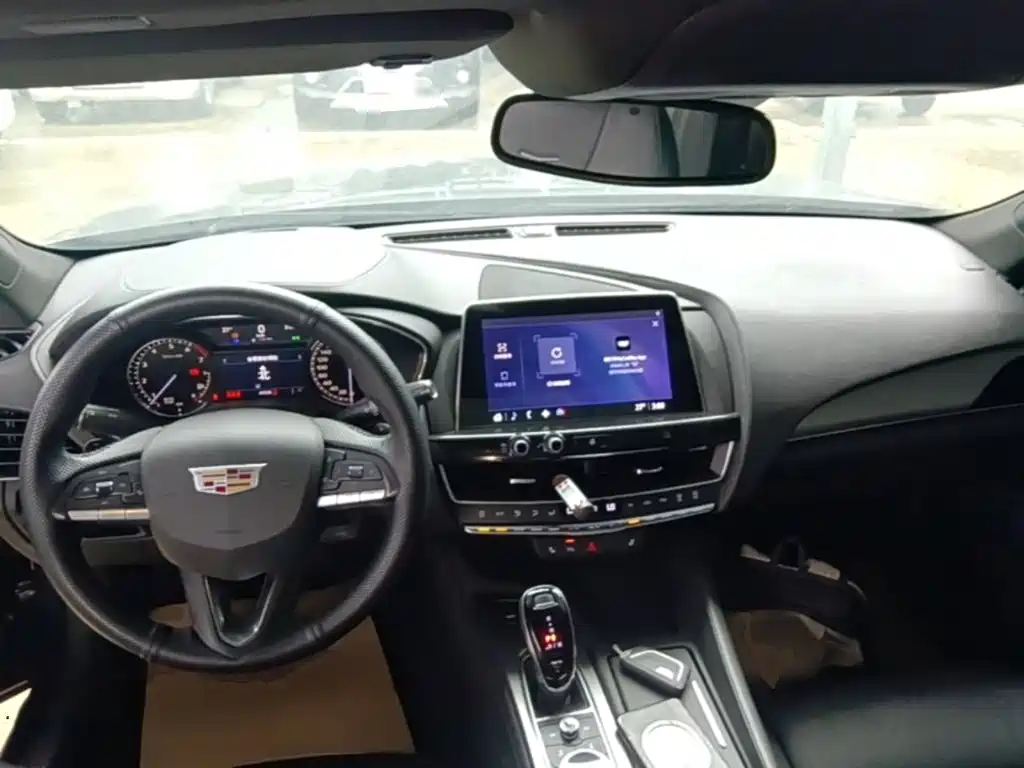 Cadillac CT5 2020 — фото 10
