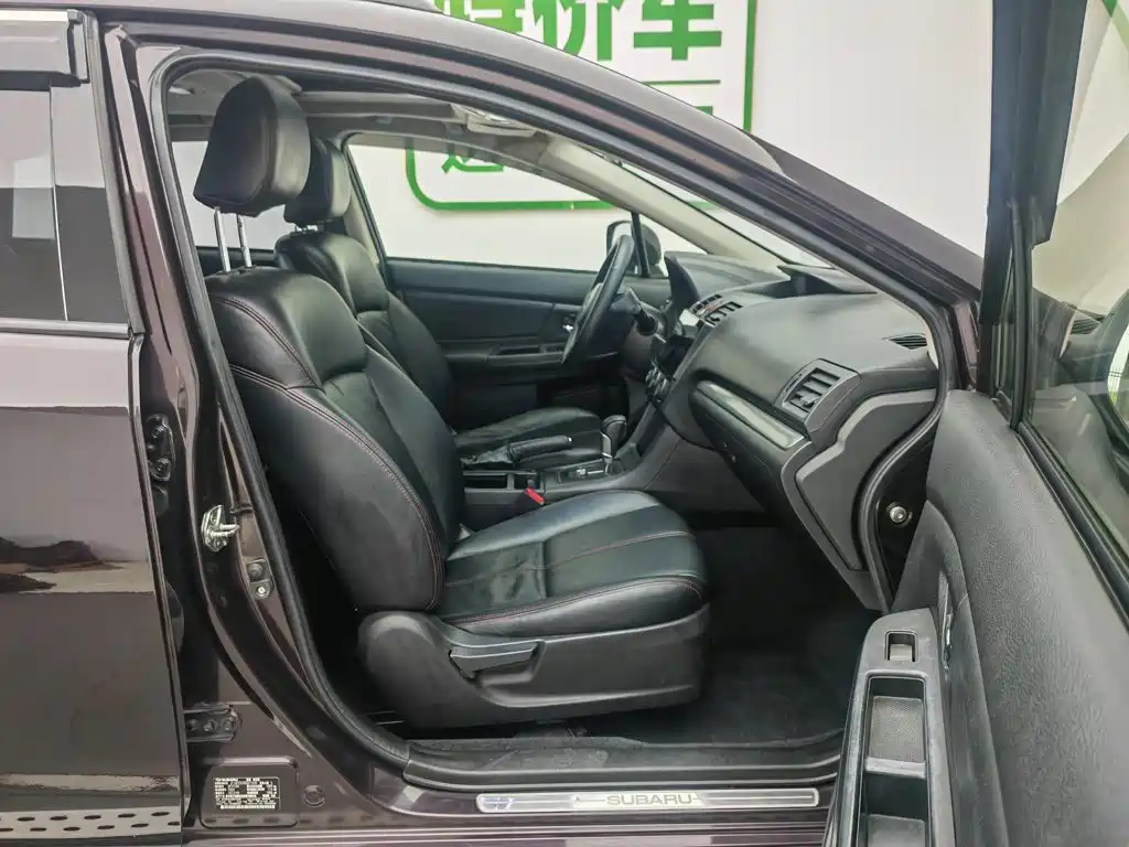 Subaru XV 2013 — фото 23