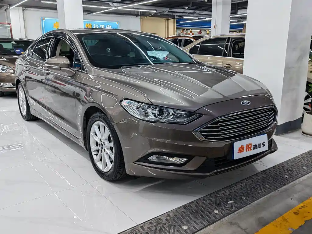 Ford Mondeo 2017 — фото 3