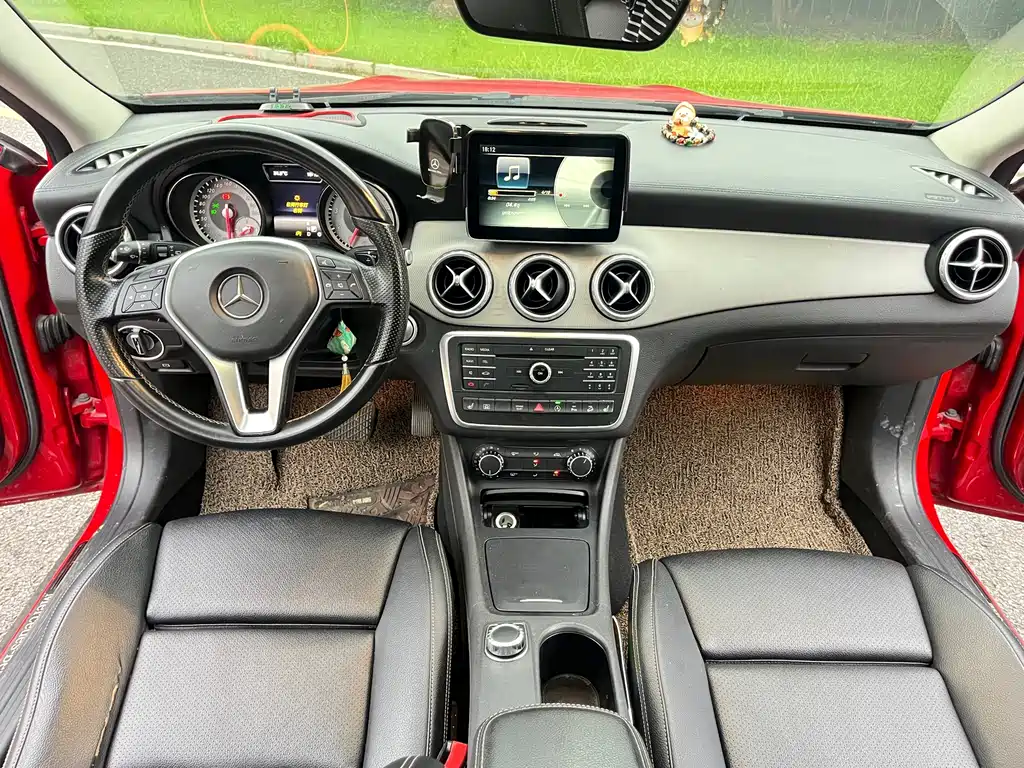 Mercedes-Benz GLA 2016 — фото 14
