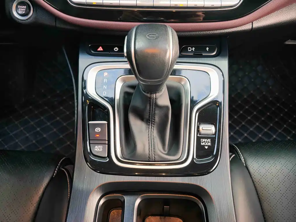 GAC Trumpchi M6 2022 — фото 13