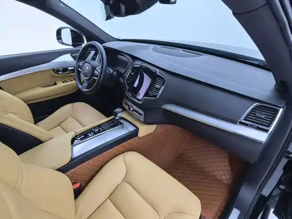 Volvo XC90 2017