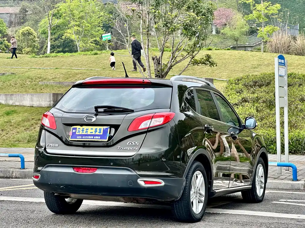GAC Motor Trumpchi GS5 2014 — фото 5