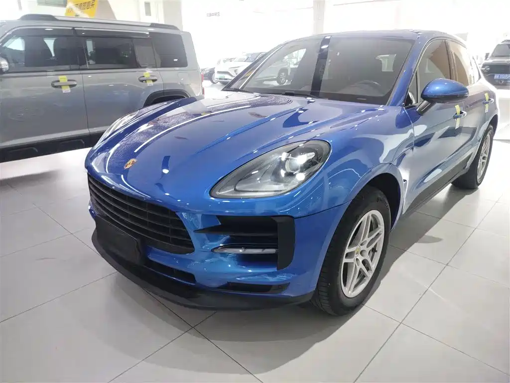Porsche Macan 2019 — фото 18