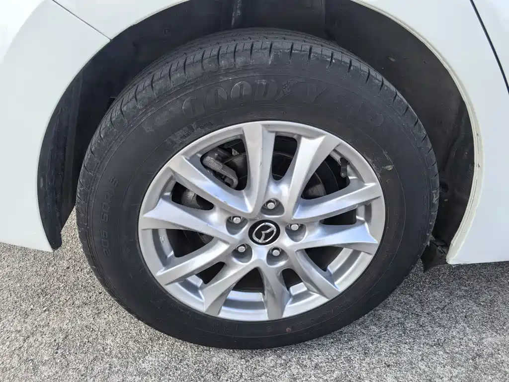 Mazda 3 Angkesela 2019 — фото 14