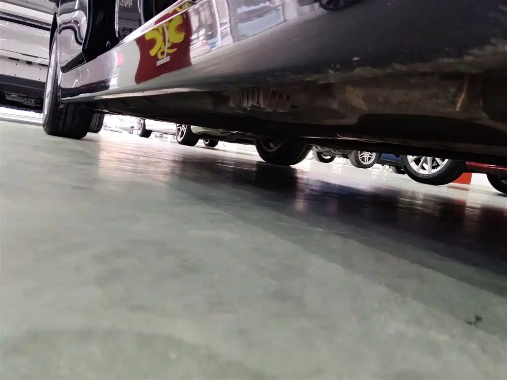 BMW 5 Series 2016 — фото 19