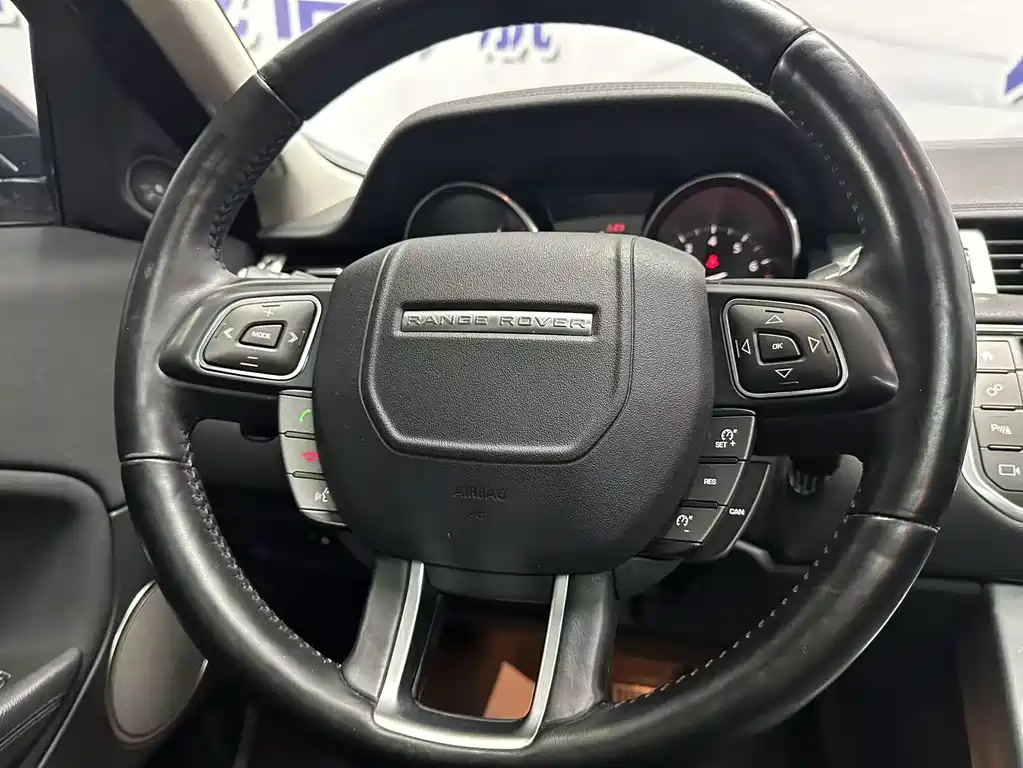Land Rover Evoque 2017 — фото 9