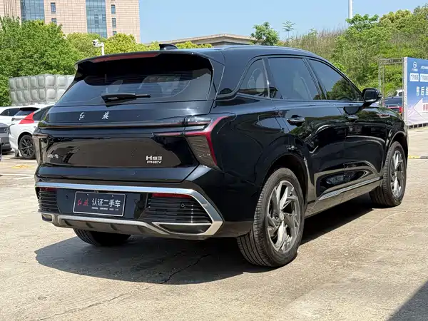 Hongqi HS3 PHEV 2024