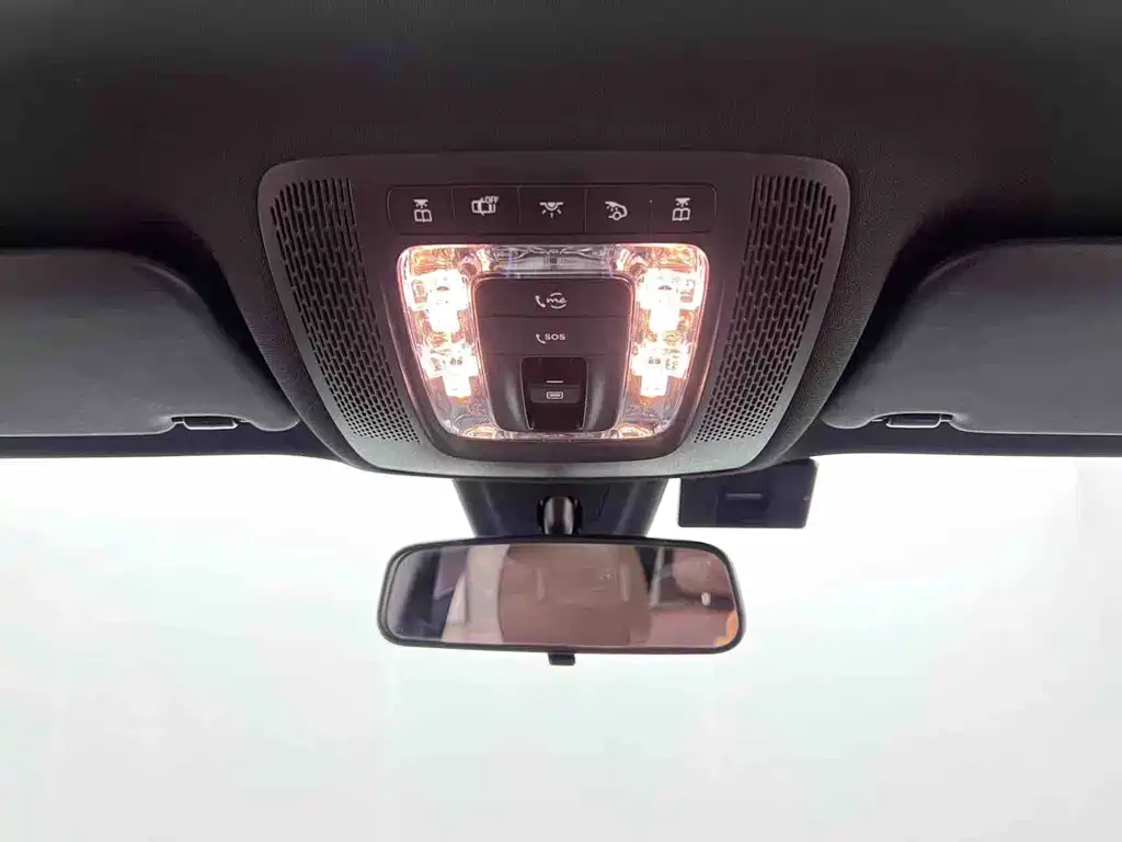 Mercedes-Benz GLB 2022 — фото 21