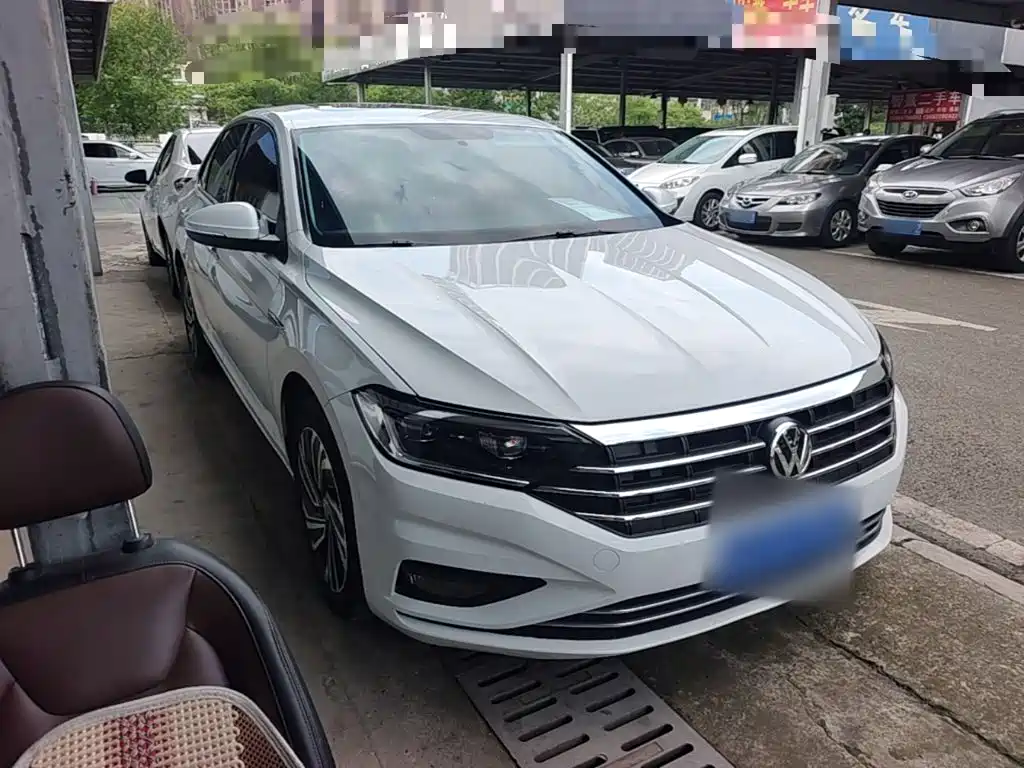 Volkswagen Sagitar 2022