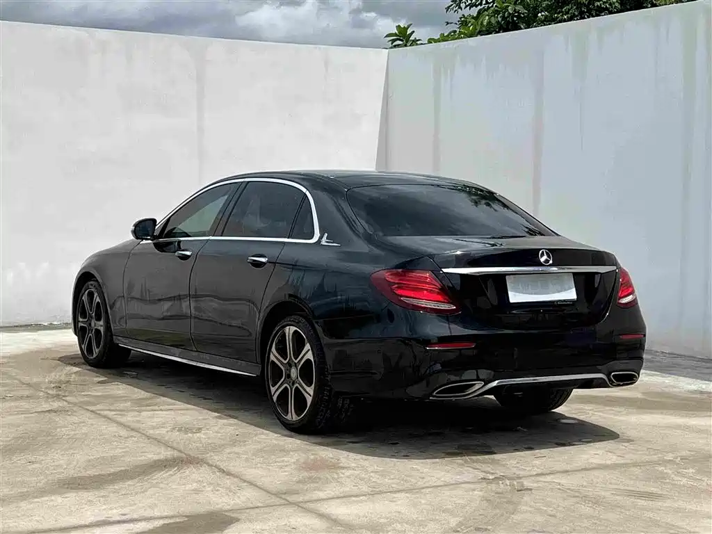 Mercedes-Benz E-Class 2017