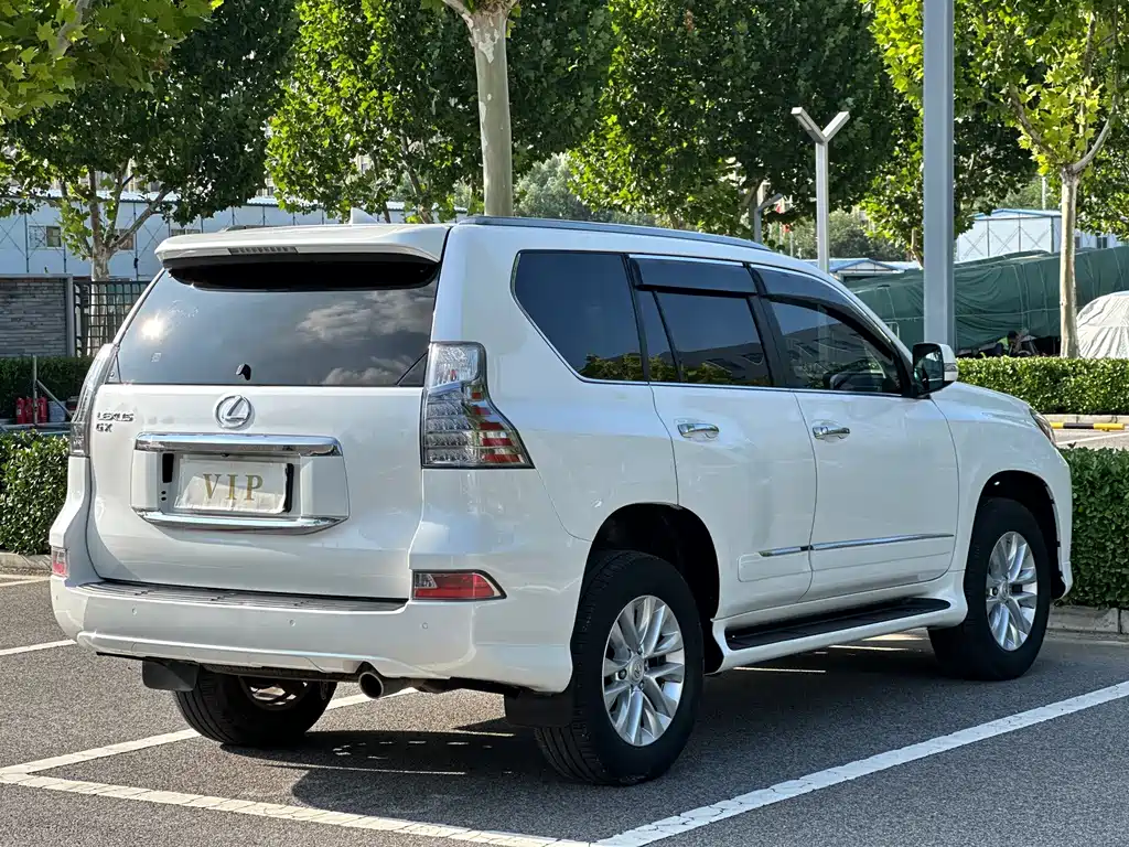 Lexus GX 2017 — фото 5