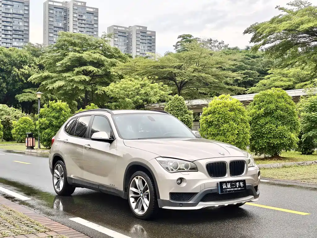 BMW X1 2015 — фото 4
