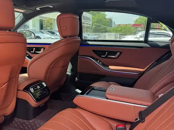 Mercedes-Benz S-Class 2023