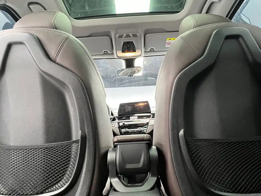 BMW X1 2022 — фото 12