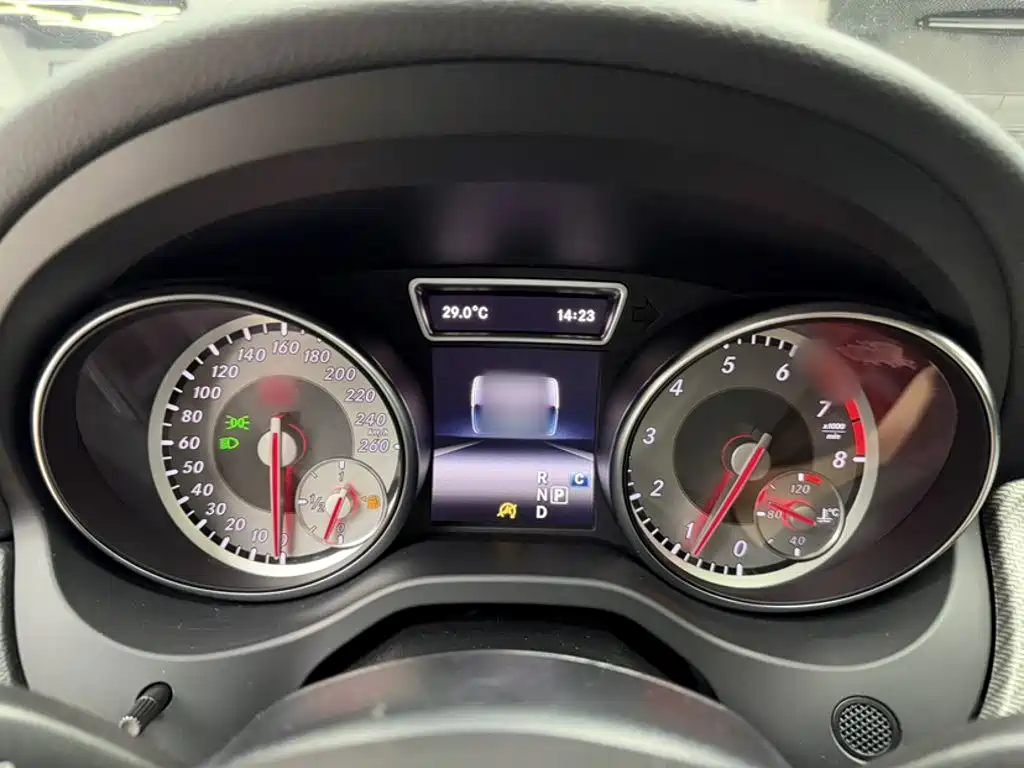 Mercedes-Benz GLA 2017