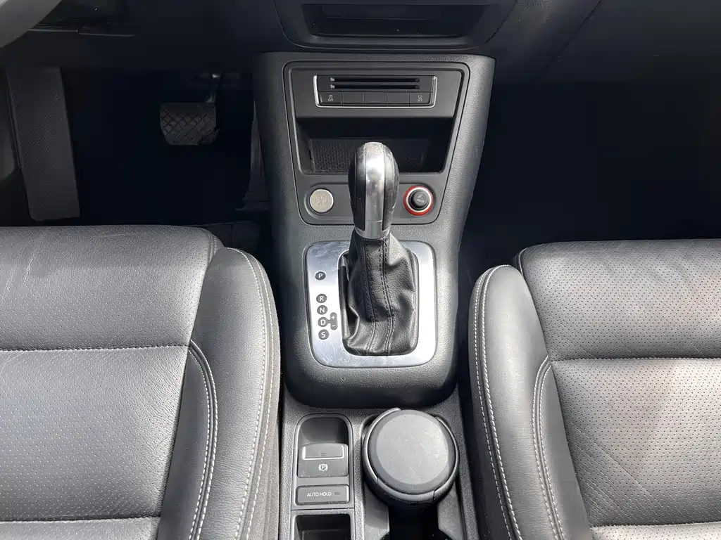 Volkswagen Tiguan 2016 — фото 17