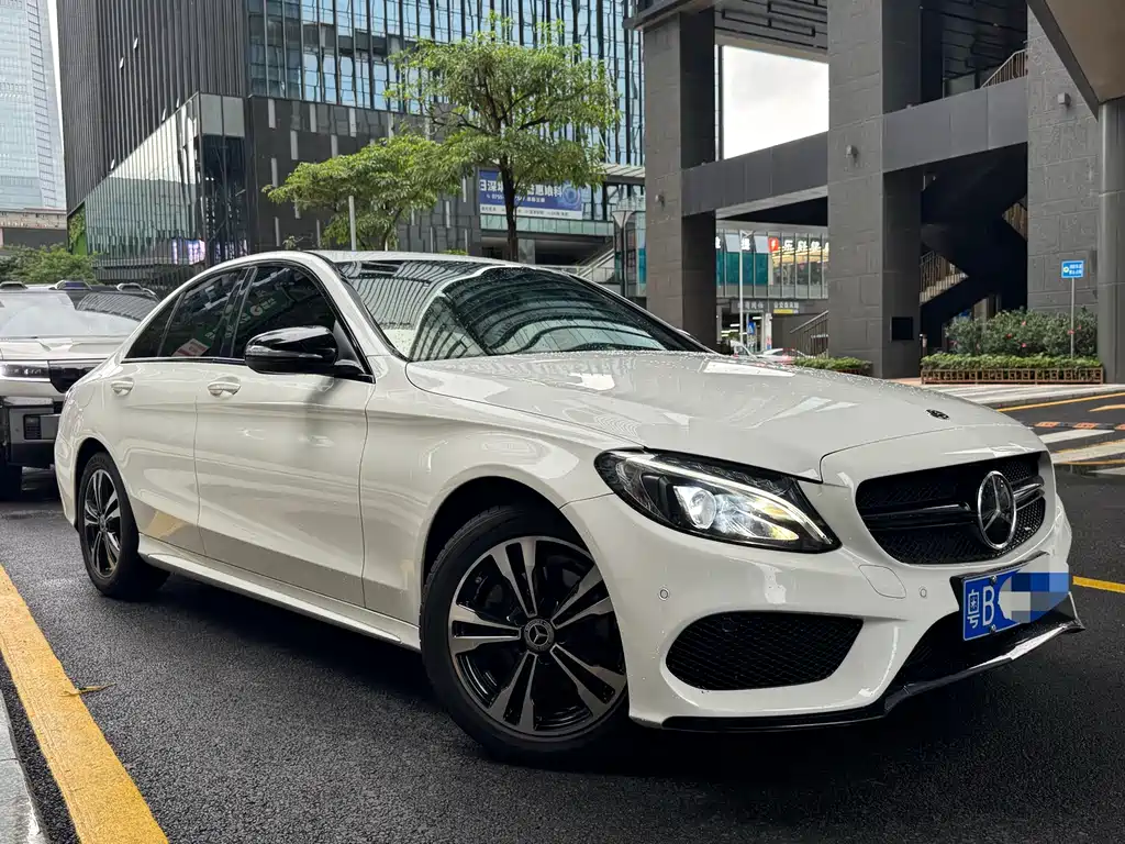 Mercedes-Benz C-Class 2017