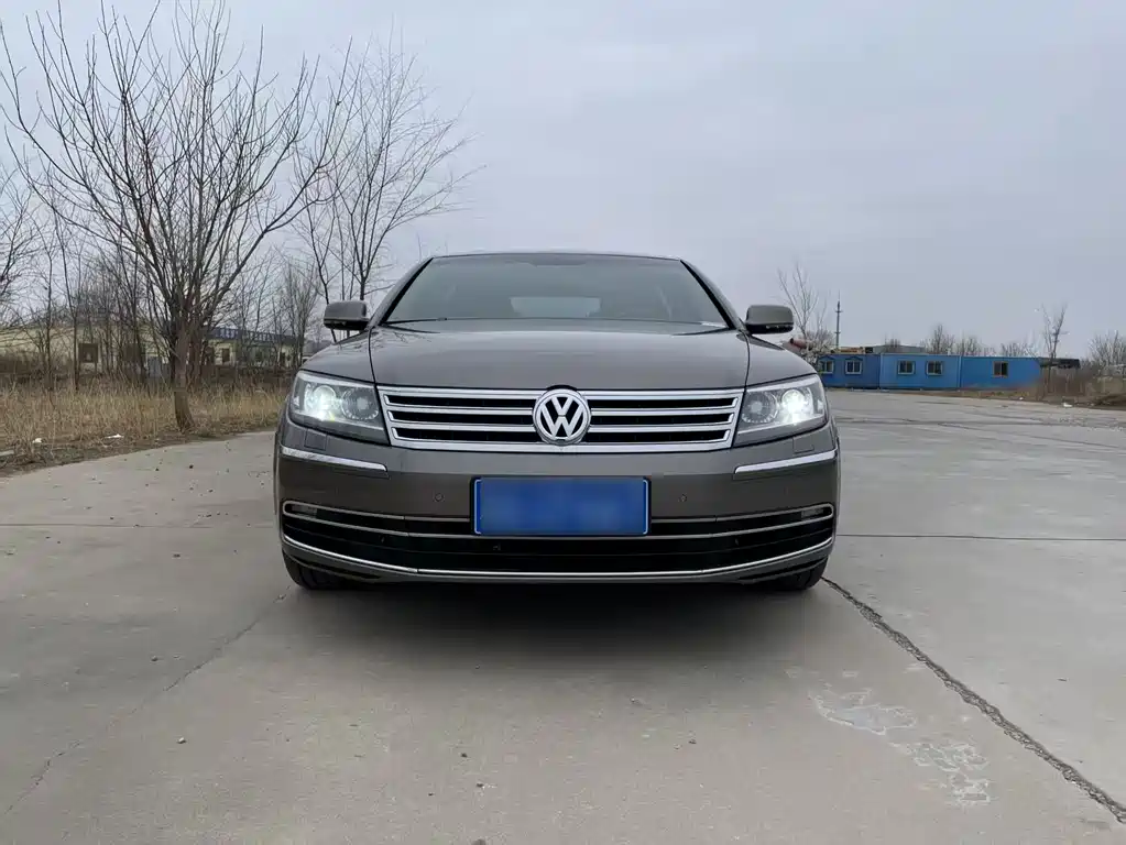 Volkswagen Phaeton 2016