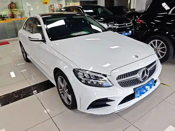 Mercedes-Benz C-Class 2021