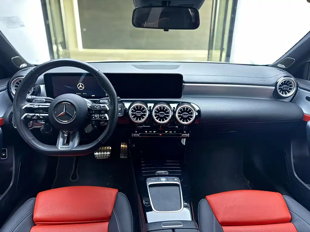 Mercedes-Benz A-Class AMG 2025