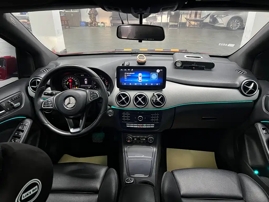 Mercedes-Benz B-Class 2016 — фото 6
