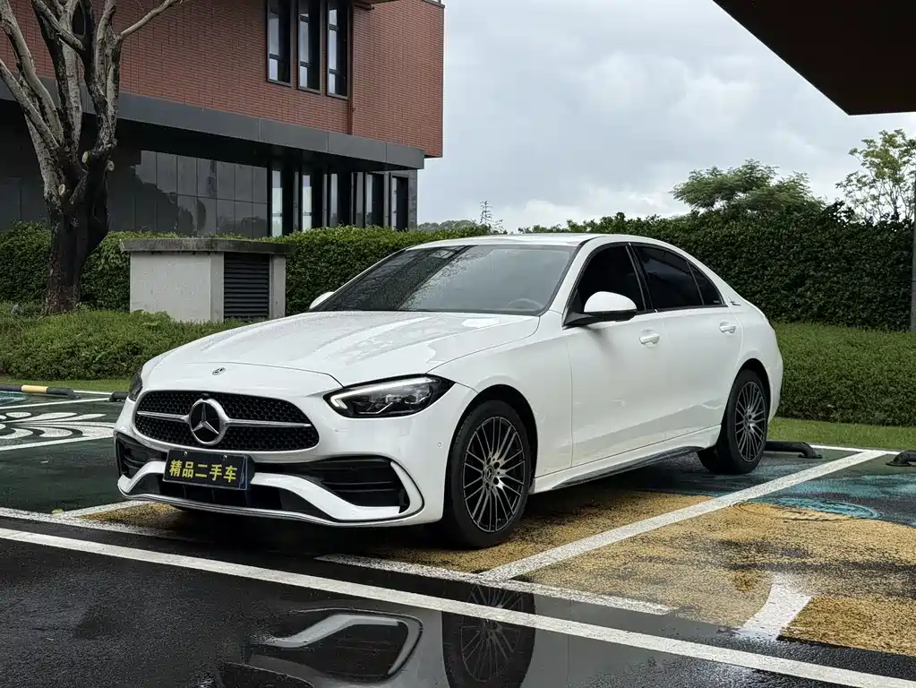 Mercedes-Benz C-Class 2023