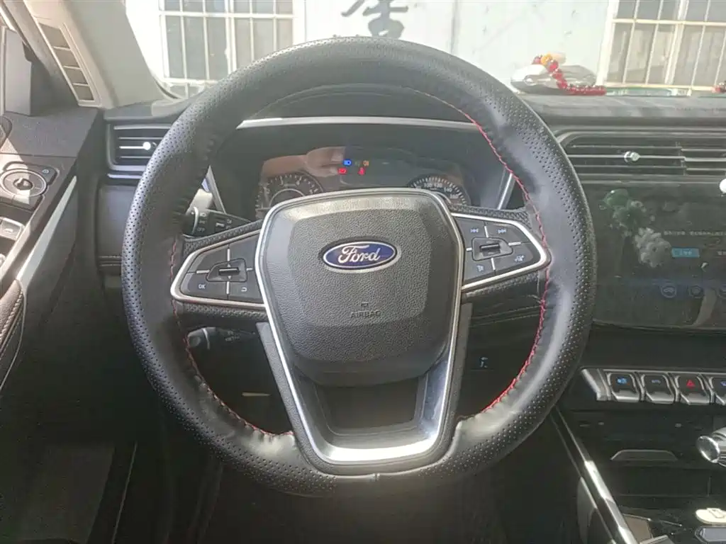 Ford Territory 2023 — фото 11