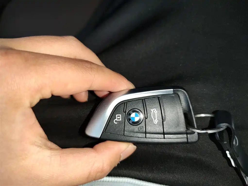 BMW X1 2021 — фото 9