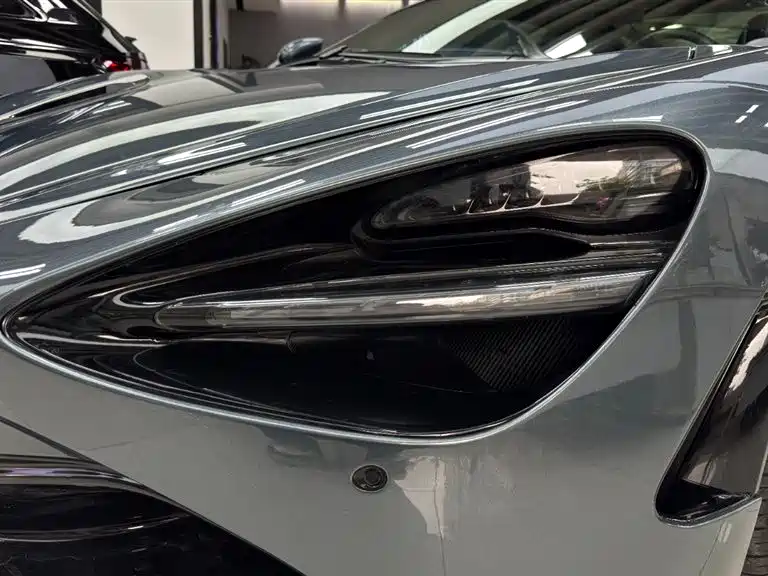 McLaren 720S 2018 — фото 9